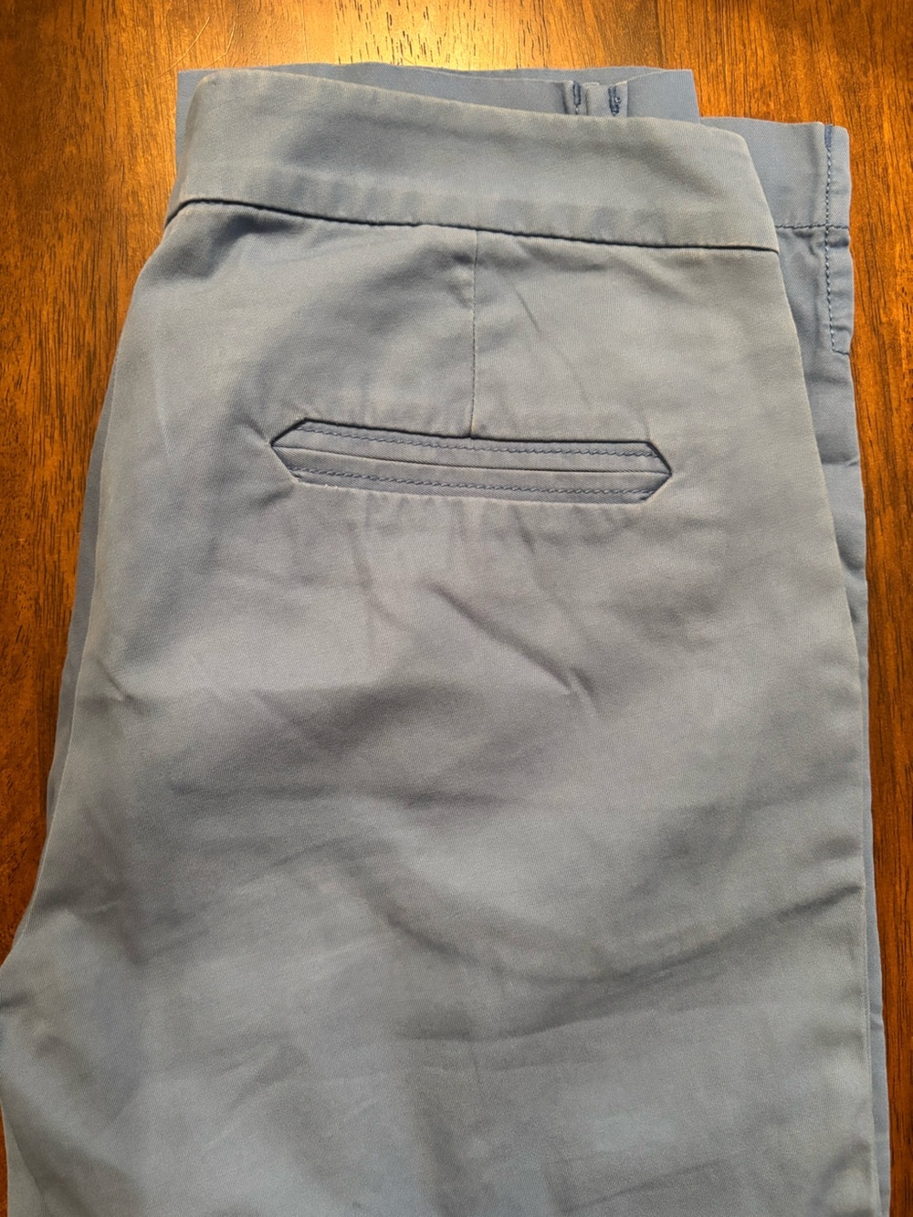 Lilly Pulitzer Light Blue Men’s Chinos - Picture 2 of 4